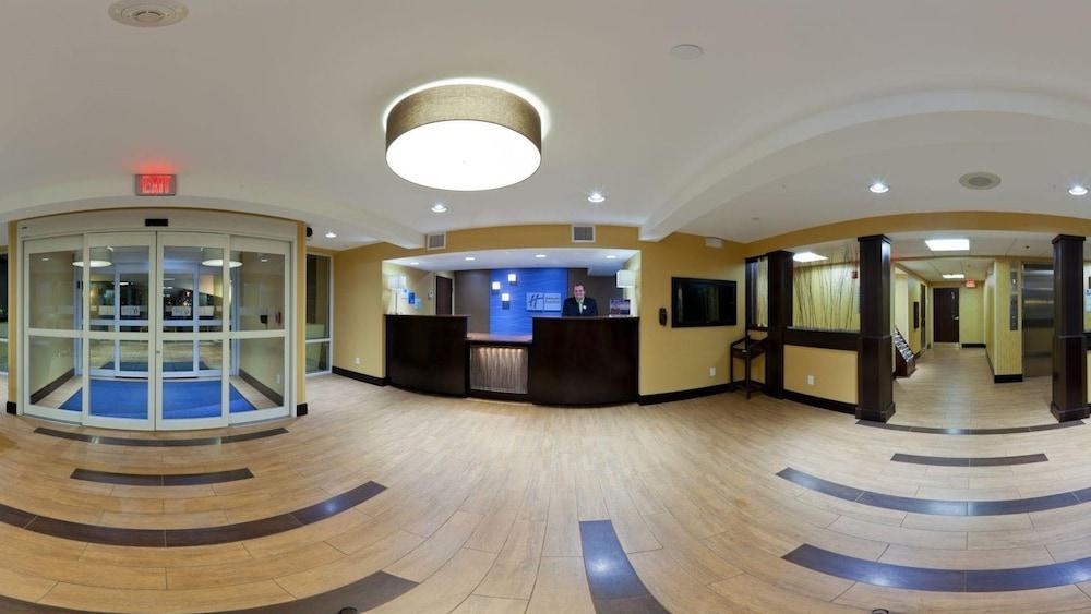 Holiday Inn Express - Bowling Green By Ihg Екстериор снимка